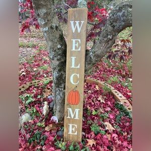 Pumpkin Welcome Sign
